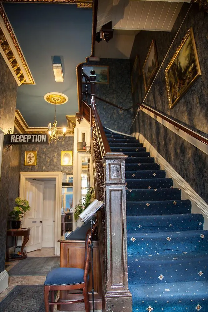 Alba Hills Guest House Edinburgh
